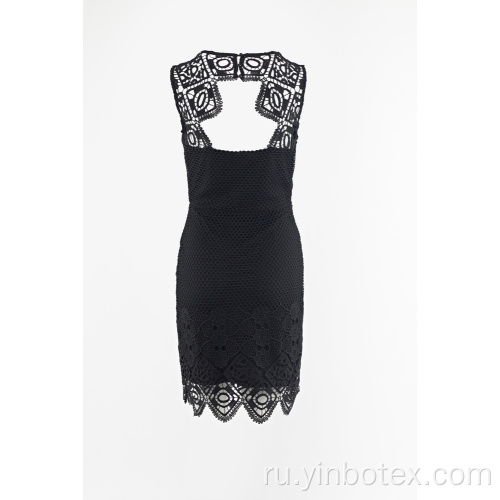 Черное двухслойное кружевное платье